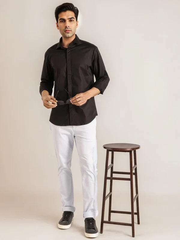 Indian Terrain Men Solid Black Shirt